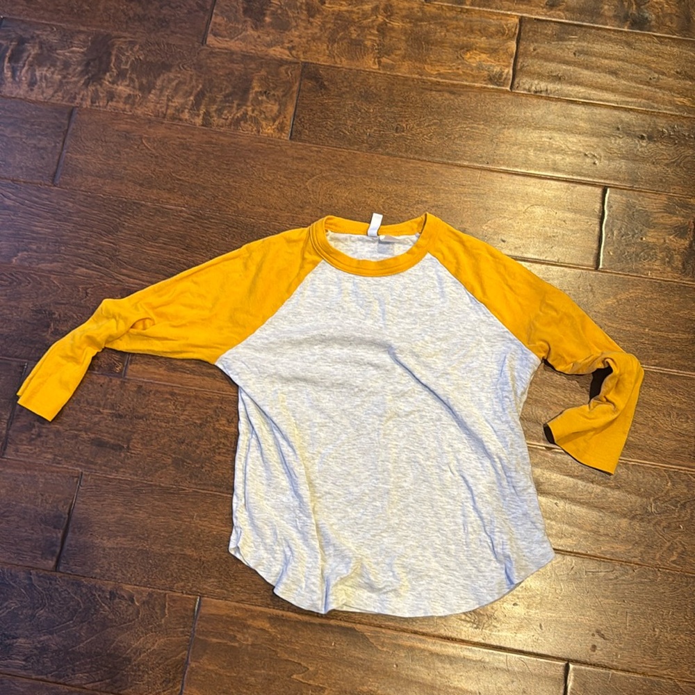 Girls large baseballl shirt